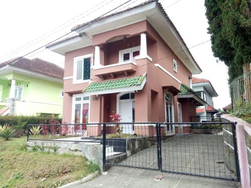 Villa Vimera Puncak