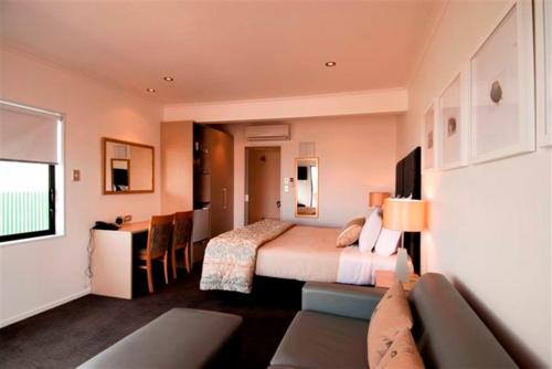 Instalaciones, Marineland Motel in Napier