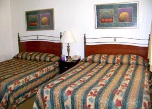 Golden Chain Motel