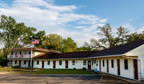 Hartwood Inn Charles City (IA)