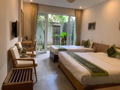 Triple Room image 1