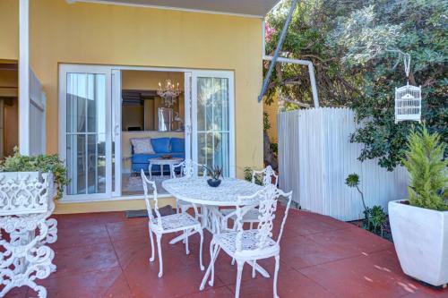 Haus am Strand - on the Beach