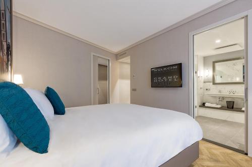 Grand Hotel Valies - image 7