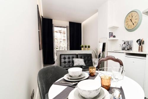 Modern Studio in Embajadores Street by Batuecas, Madrid (foto 4)