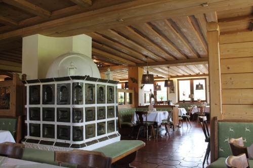 DEVA Hotel-Restaurant Fischerwirt - image 3