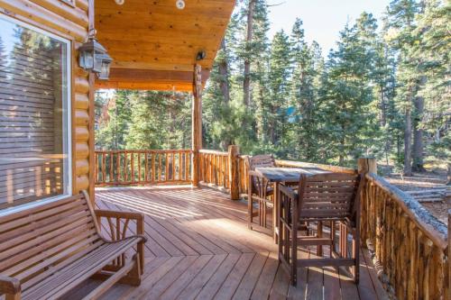 High Roller Hideaway - image 5