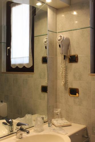 Hotel La Locanda Della Franciacorta - image 9