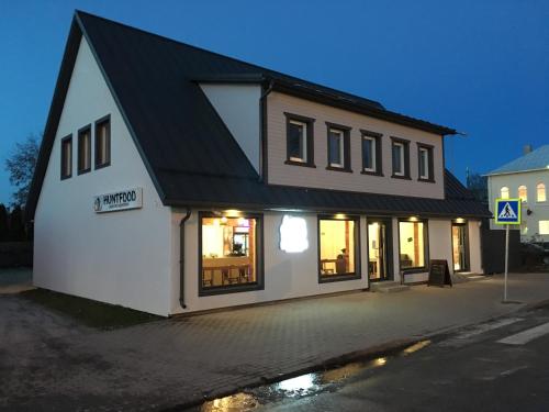 Huntfood Majutus in Jõgeva