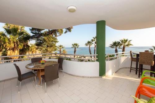 Villa Venecia, Apartamento de Lujo en 1º línea de playa + parking, Málaga (fotografie 5)