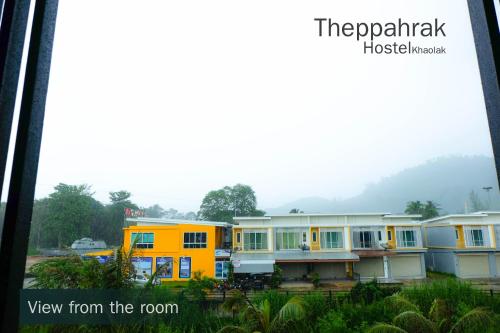 Theppahrak Hostel Khaolak