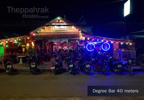 Theppahrak Hostel Khaolak