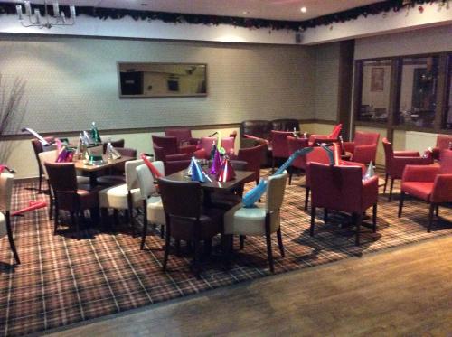 King Robert Hotel - image 7