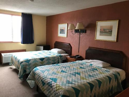 Economy Inn – Fort Wayne, IN