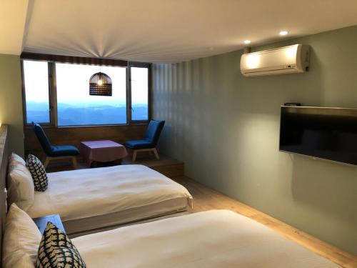 Jiufen HappyLand B&B