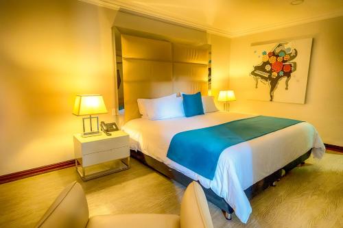 Hotel Windsor Barranquilla Stop at Hotel Windsor to discover the wonders of Barranquilla. Both business travelers and tourists can enjoy the hotels facilities and services. All the necessary facilities, including free Wi-Fi in