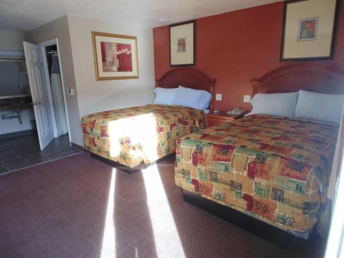 Western Inn & Suites