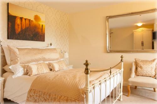 Norfolk Arms Hotel, Ringinglow 4
