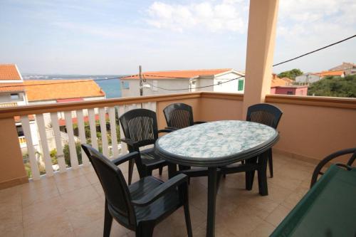  Apartment Tkon 8455b in 23212 Tkon