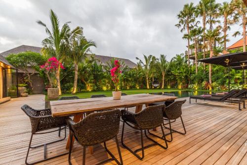 Villa Taijasa - Luxury 5BR Villa with 20m Pool - image 4