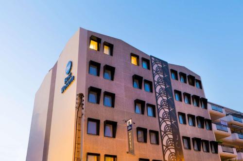 外部景觀, 聖羅蘭杜瓦爾貝斯特韋斯特酒店 (Best Western Hotel Journel Saint-Laurent-du-Var) in 聖羅蘭度瓦