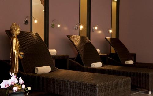 Best Western Premier Grand Monarque Hotel & Spa - image 13