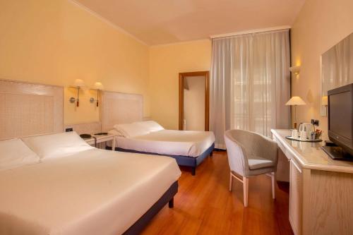 Best Western Hotel Globus - image 12