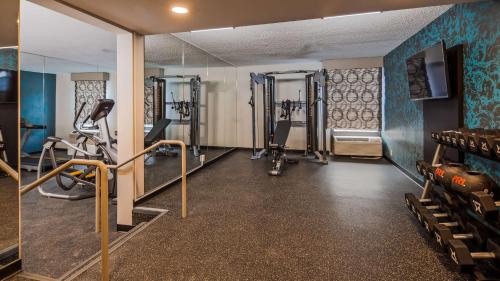 Best Western Plus Bloomington East - image 8