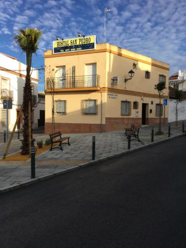  Hostal San Pedro, Pension in Sanlúcar la Mayor bei Pilas