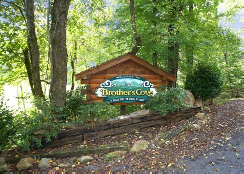 Misty Mountaintop #52, Sevierville (foto 3)