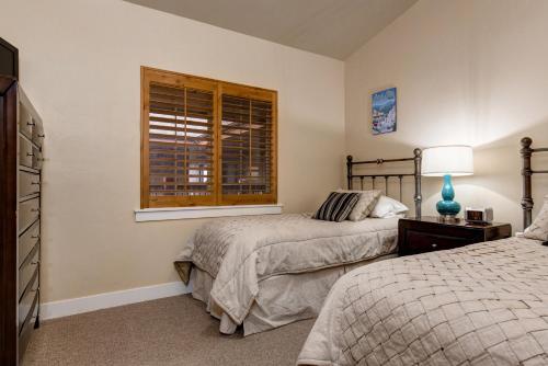 3BR Condo at Bear Hollow Village - image 4