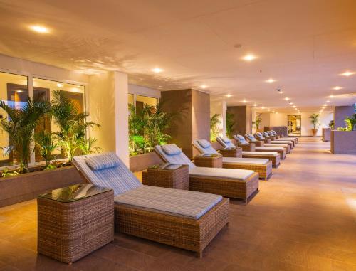Facilities, Lemon Tree Premier City Center Pune near Osho International Meditation Resort and Guesthouse