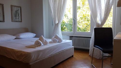 Violet Errathens Apartment - Athens Center 7 BD 3 BATH - image 3