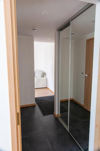 Quiet & Modern Downtown 1BR, near Bus Station & Airport, Tallinn (photo 7)