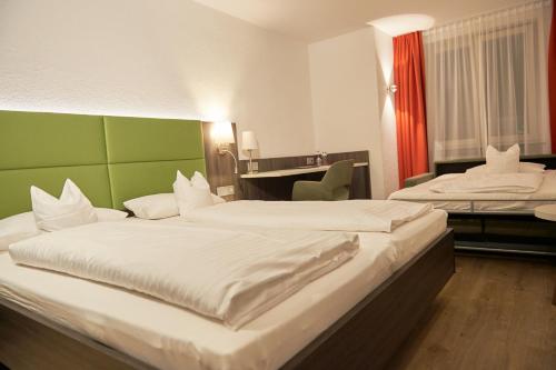 Dreibettzimmer