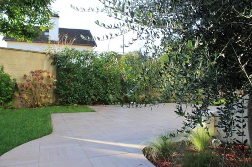 Chambre d'hotes Antony - image 6