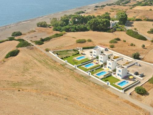 White House Villas gîte à louer Vátion