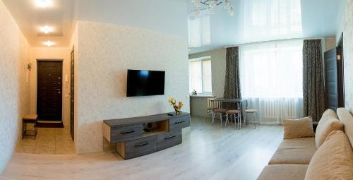 Apartment near Pobedy Square