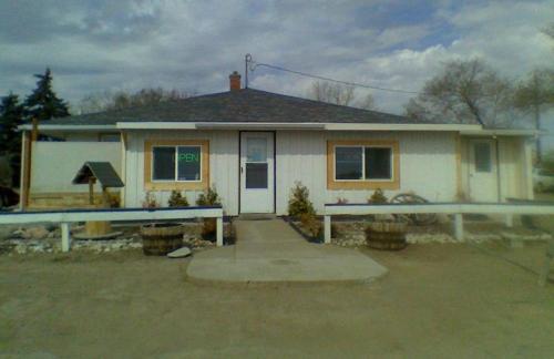 Grand View Motel In Williston Nd Room Deals Photos Reviews