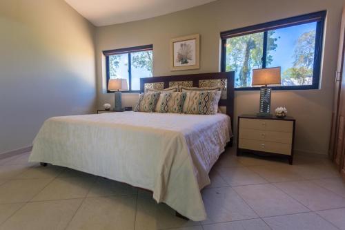 883 Residencial Casa Linda