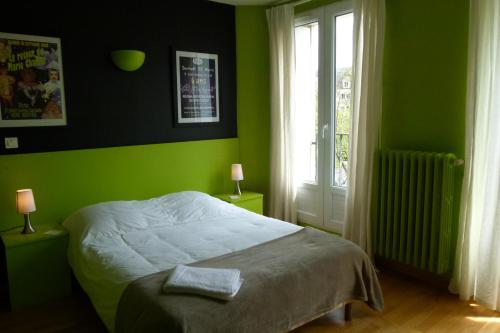 1 double bed