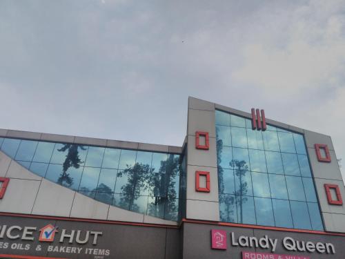 ทัศนียภาพภายนอกโรงแรม, Landy Queen  in ไซเลนต์ แวลเลย์