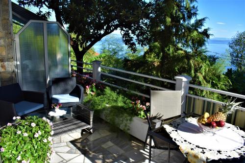  Apartments Kisic in Ičići