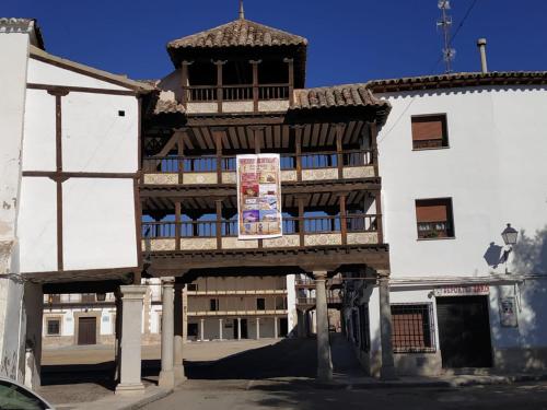 Tuvākā izklaides vieta, La Cruz Verde in Tembleque