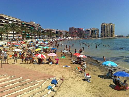 Apartment with Sea View image 10