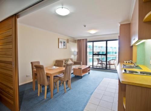 Balkons/terase, Oaks The Entrance Waterfront Suites in Sentralkosta
