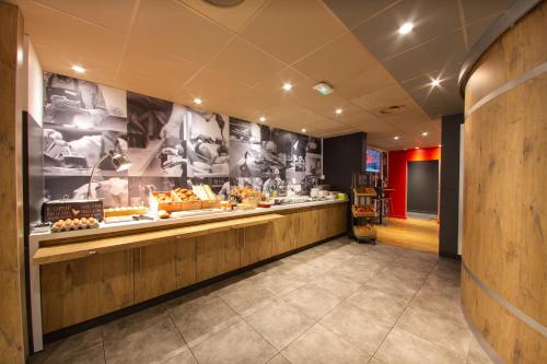 ibis Montpellier Sud - image 11