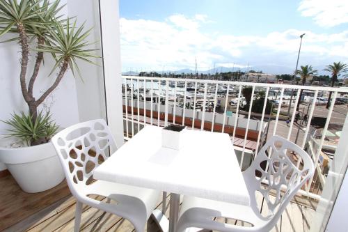 Bleu Mer Duplex & Suites - image 11