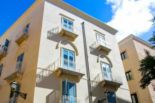 ทัศนียภาพภายนอกโรงแรม, ZIBIBBO SUITES & ROOMS - Aparthotel in Centro Storico a Trapani in ตราปานี