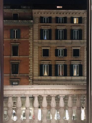Bespoke Luxury Suites - image 14
