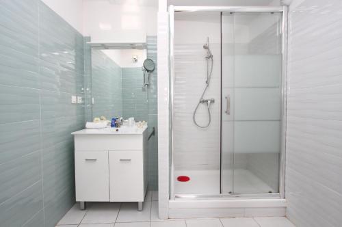 Bleu Mer Duplex & Suites - image 13